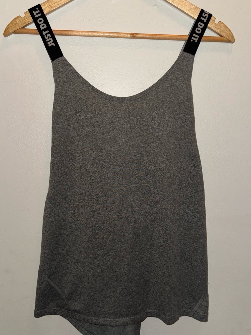 Nike Elastika Gray Active Tank Top with 'Just Do It' Straps Women’s Size Large